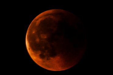 Zacmienie Ksiezyca 27.07.2018
nastepna faza w ktorej w ogole byl dla mnie widoczny..:( #Zacmienie #Ksiezyca 27 07 2018 #niebo #galaktyka #zjawiska #astronomia #astronautyka