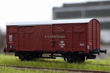 Model wagonu krytego typu francuskiego zarządu PKP. Skala 1:87. Epoka IIIc. #PKP #wagon #kryty H0