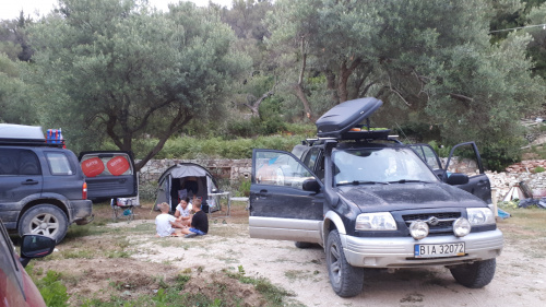 camping Nashos Himare